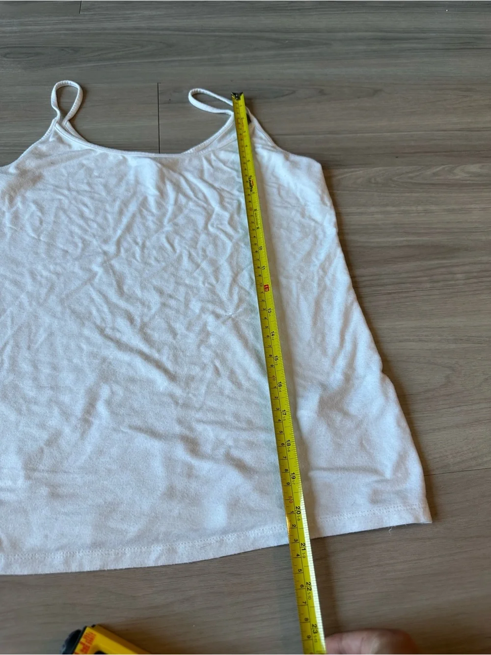 J Crew Basic White Tank Top Womens Medium